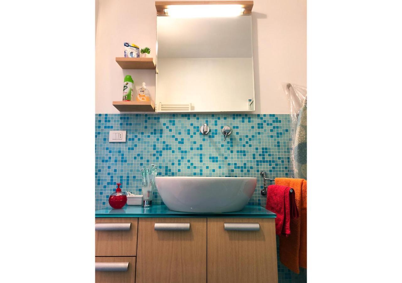 Confortevole Bilocale A Pochi Minuti Dal Centro Apartman Milánó Kültér fotó