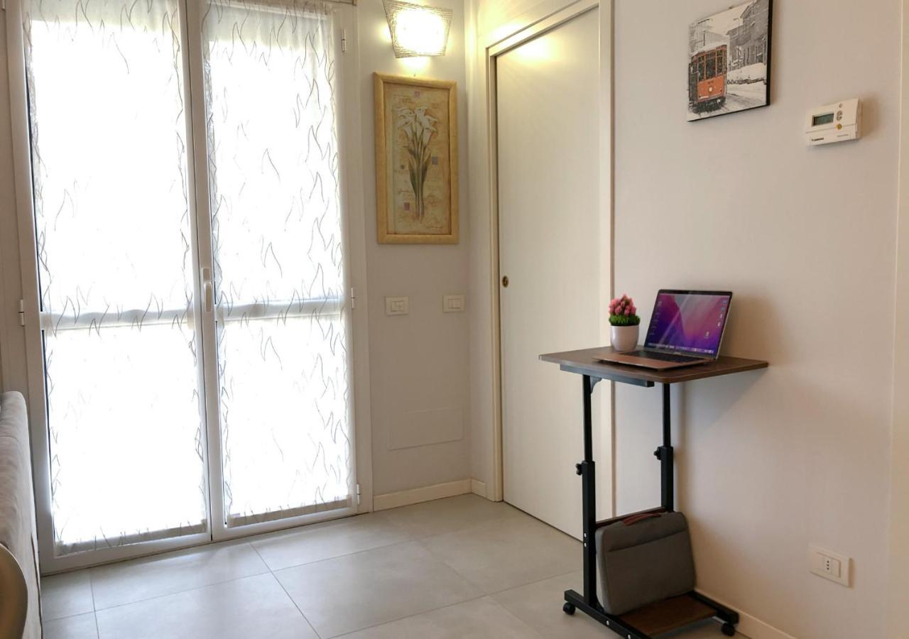 Confortevole Bilocale A Pochi Minuti Dal Centro Apartman Milánó Kültér fotó