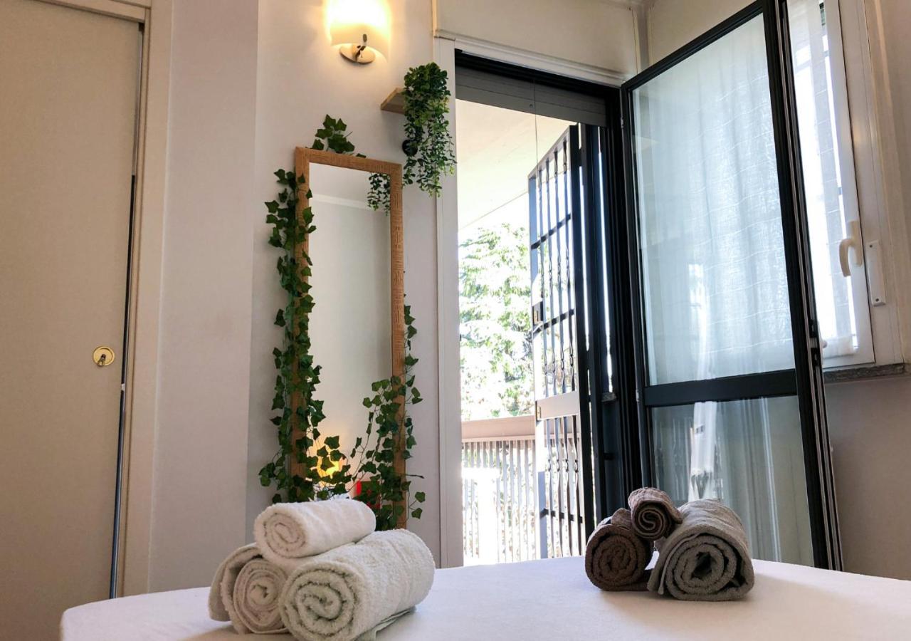 Confortevole Bilocale A Pochi Minuti Dal Centro Apartman Milánó Kültér fotó